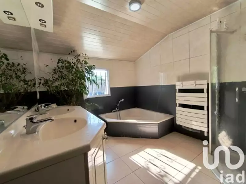 Maison, 130 m²