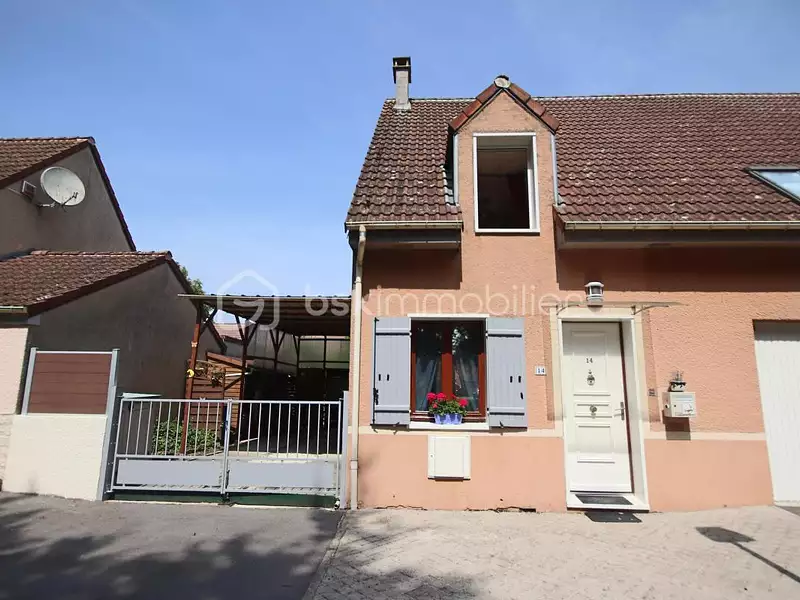 Maison, 92 m²