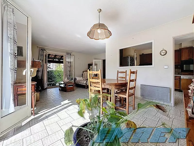 Maison, 105 m²