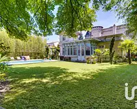 Maison, 306 m²
