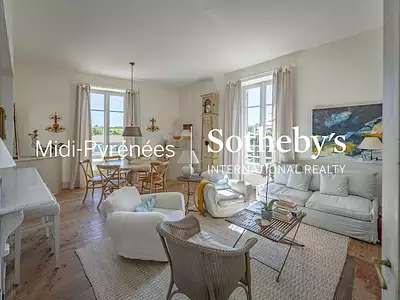 Maison, 380 m²