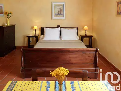 Maison, 341 m²