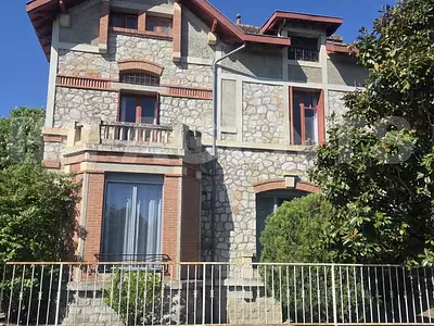 Maison, 260 m²