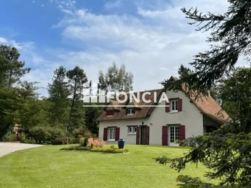 Maison, 195 m²