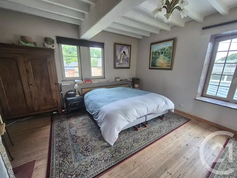 Maison, 254,4 m²