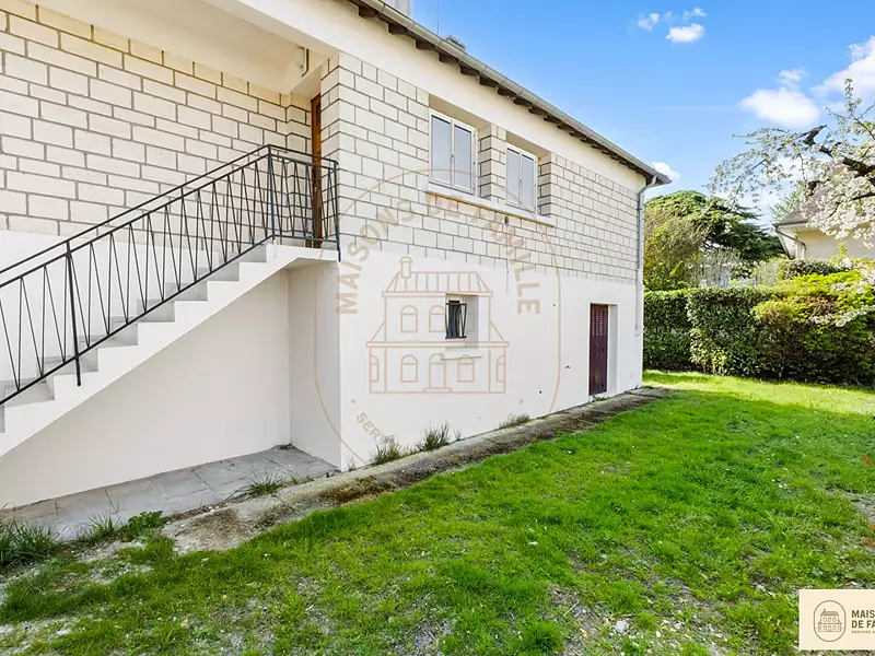 Maison, 207 m²
