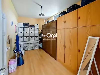 Appartement, 242 m²