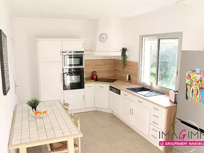 Maison, 192 m²