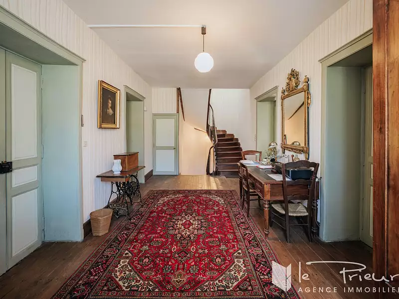 Maison, 340 m²