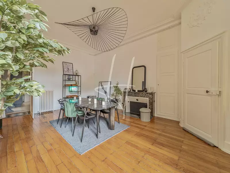 Appartement, 142 m²