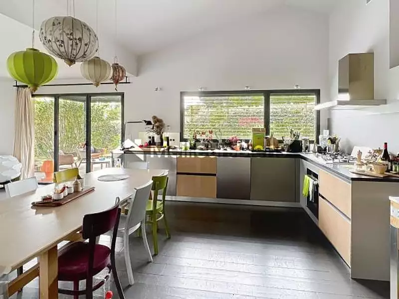 Maison, 172 m²