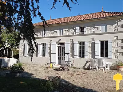 Maison, 180 m²