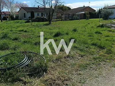 Terrain, 585 m²