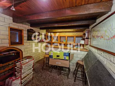 Maison, 208 m²
