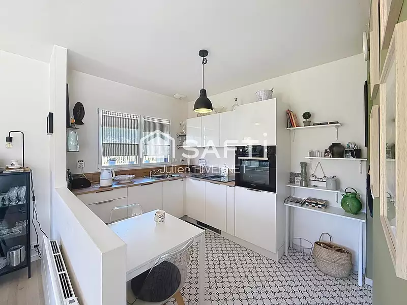 Maison, 98 m²