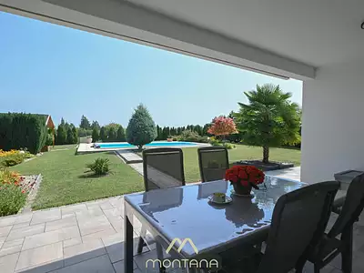 Maison, 132 m²