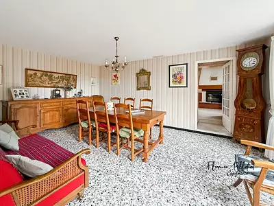 Maison, 333 m²