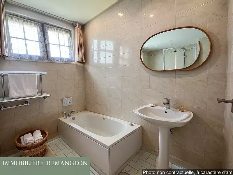 Maison, 151 m²