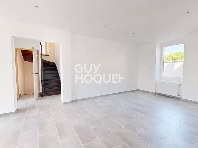 Maison, 165 m²