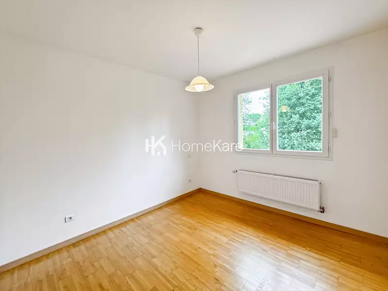 Maison, 195 m²