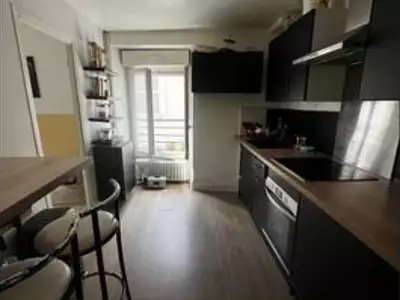 Immeuble, 240 m²
