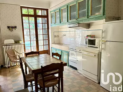 Maison, 220 m²