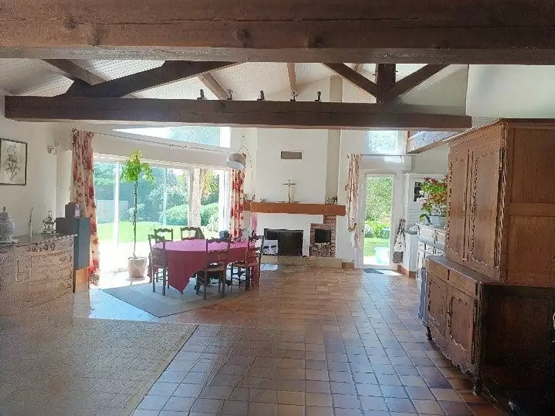 Appartement, 238,69 m²