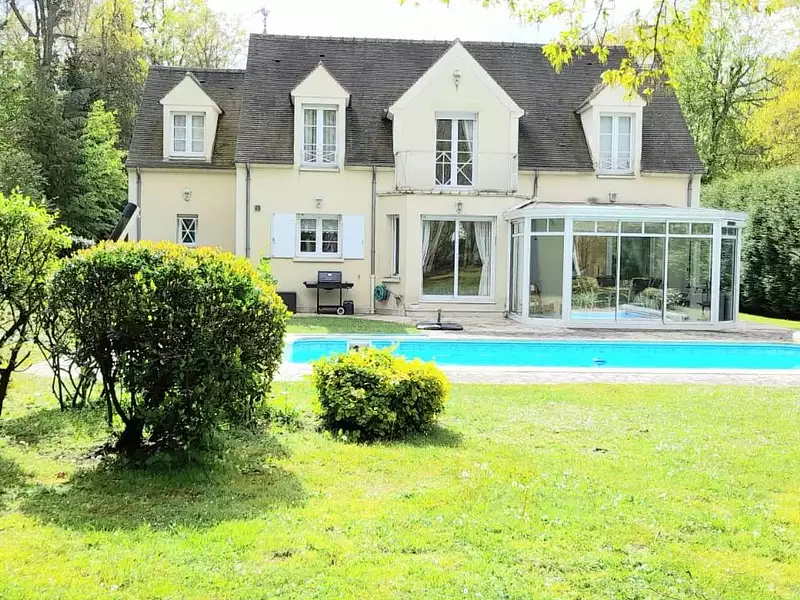 Maison, 203 m²