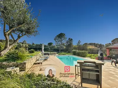 Maison, 222 m²