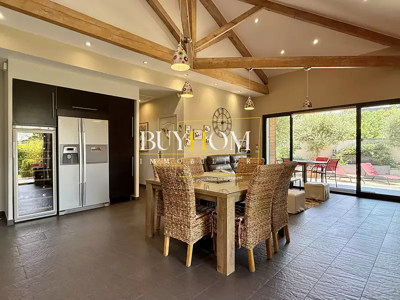Maison, 115 m²