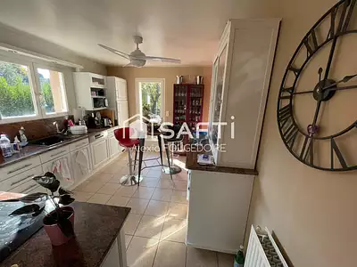Maison, 145 m²