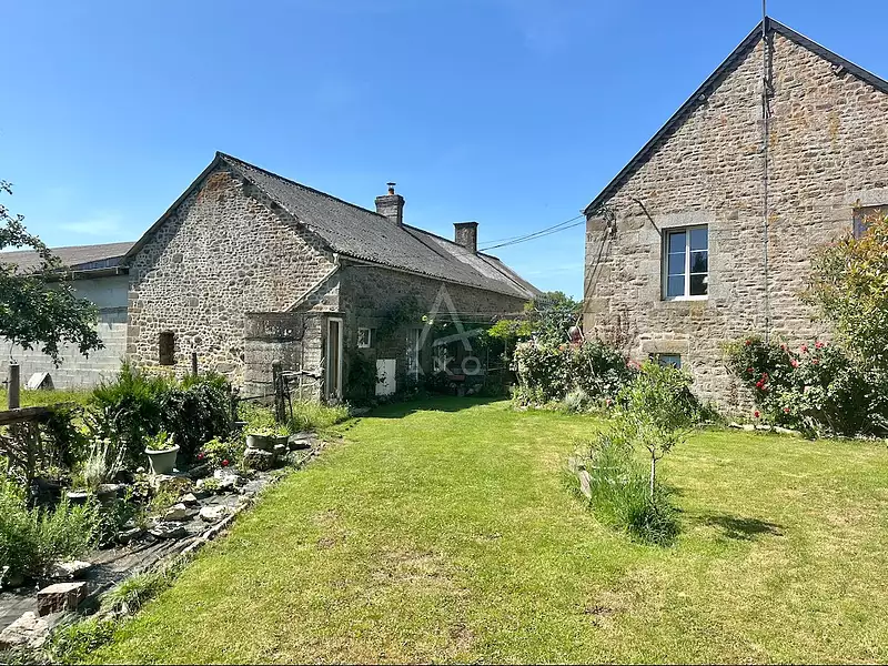 Maison, 230 m²