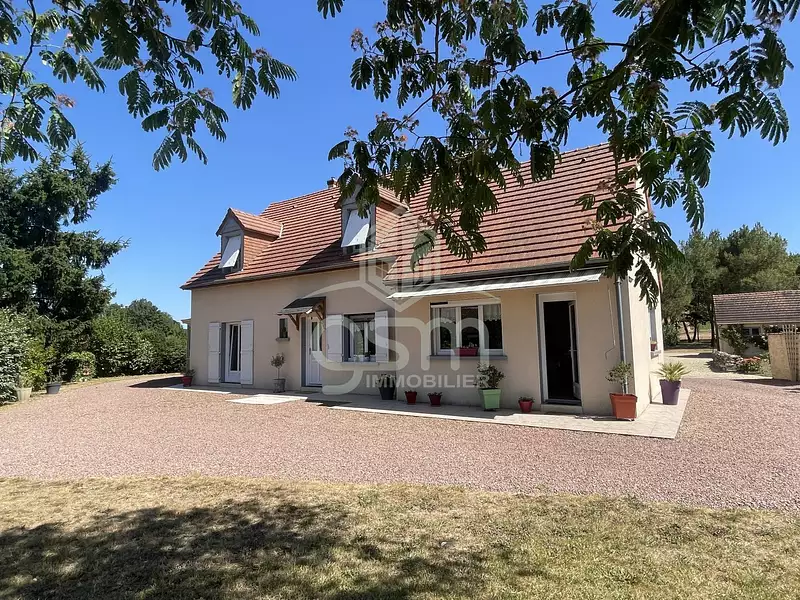 Maison, 195 m²
