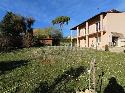 Maison, 260 m²