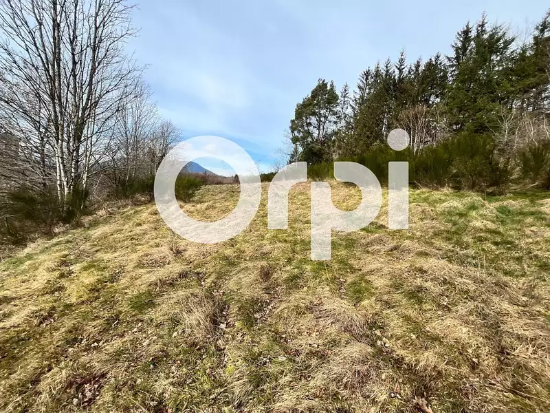 Terrain, 3 200 m²