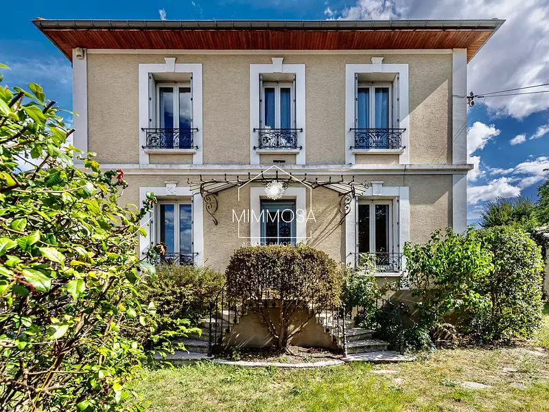 Maison, 140 m²