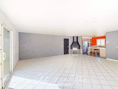 Maison, 145 m²