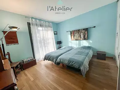 Maison, 221 m²