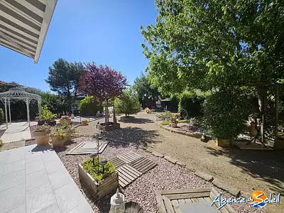 Maison, 146 m²