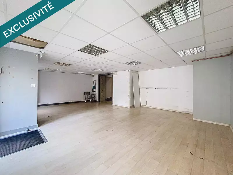 Immeuble, 320 m²