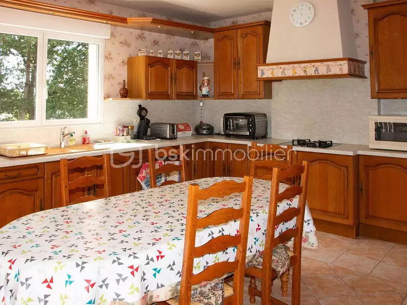 Maison, 310 m²