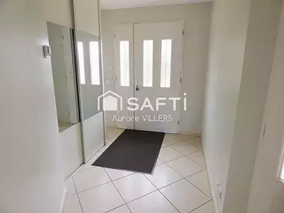 Maison, 242 m²