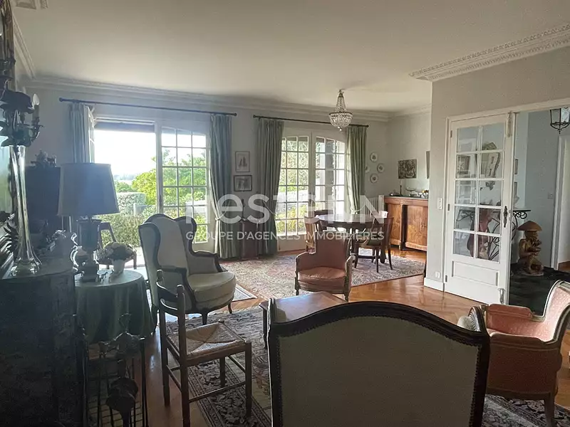 Maison, 171 m²