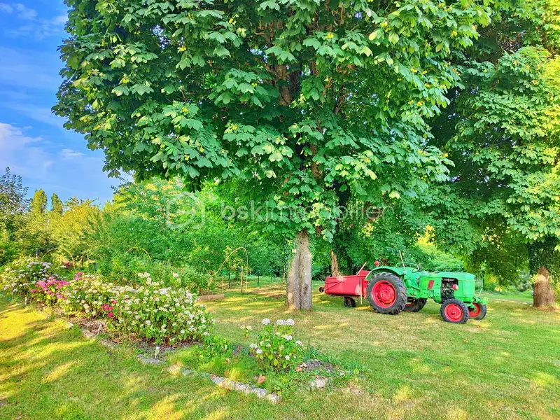 Maison, 785 m²