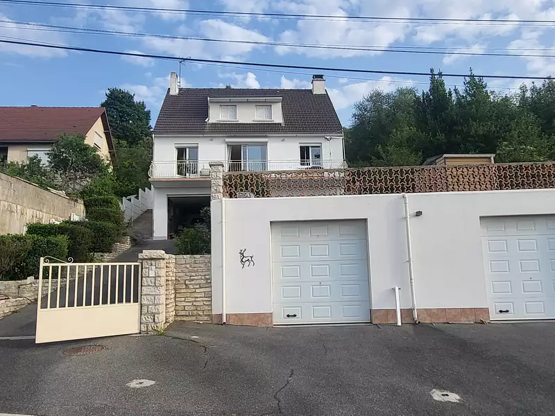 Maison, 145 m²