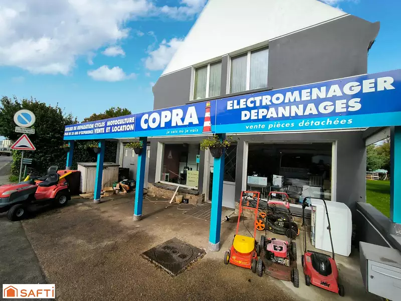 Divers, 300 m²