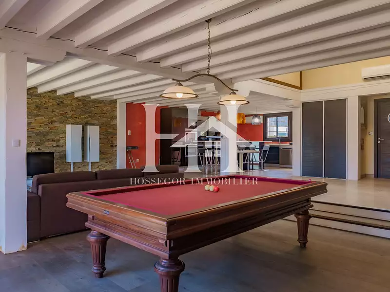 Maison, 170 m²