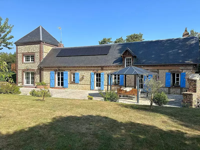 Maison, 157 m²