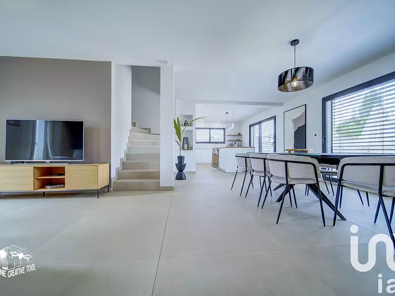 Maison, 148 m²