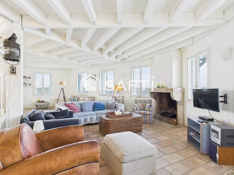 Maison, 300 m²